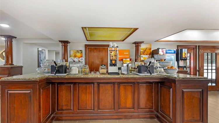 Comfort Suites Sumter Restaurant
