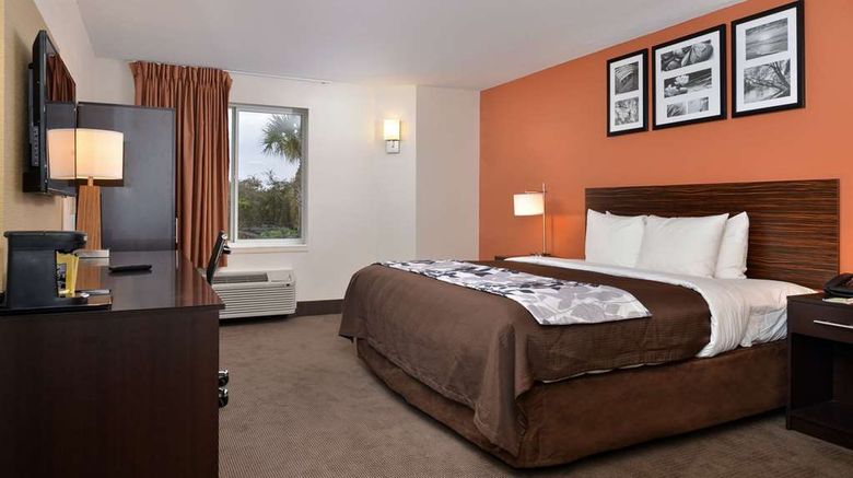 <b>Sleep Inn Room</b>. Images powered by <a href="https://iceportal.shijigroup.com/" title="IcePortal" target="_blank">IcePortal</a>.