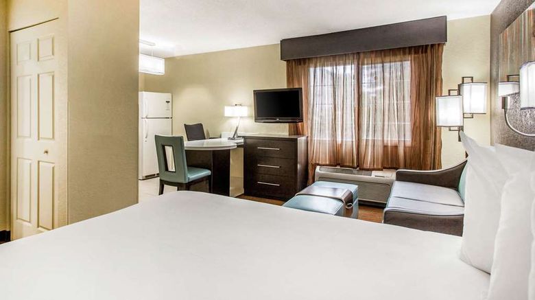 <b>MainStay Suites Greenville Airport Room</b>. Images powered by <a href="https://iceportal.shijigroup.com/" title="IcePortal" target="_blank">IcePortal</a>.