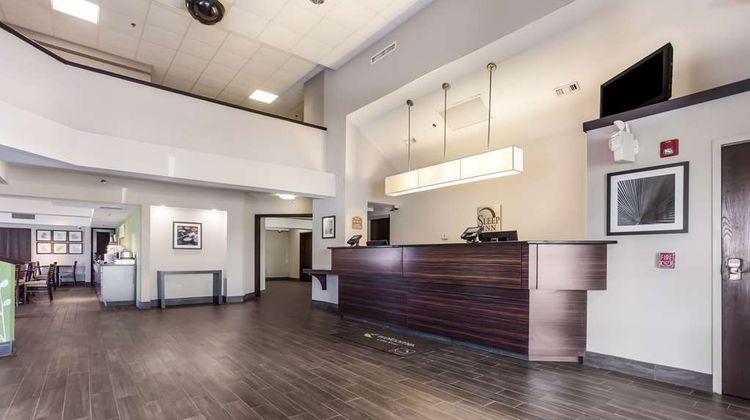 Sleep Inn at Harbour View Lobby