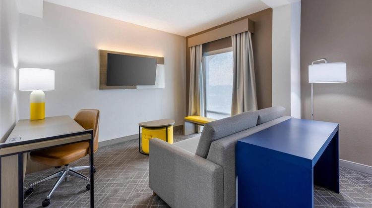 Comfort Inn Suite