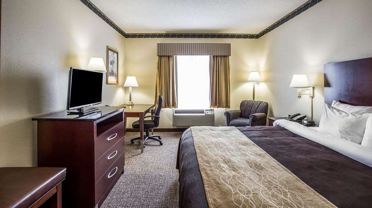 Comfort Inn & Suites Ft Jackson Maingate Room