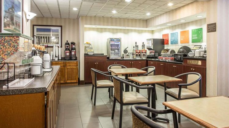 Comfort Inn & Suites Ft Jackson Maingate Restaurant