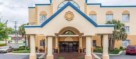 Comfort Inn & Suites Ft Jackson Maingate Exterior