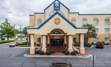 Comfort Inn & Suites Ft Jackson Maingate