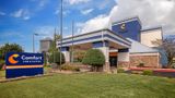 <b>Comfort Inn & Suites Exterior</b>. Images powered by <a href="https://iceportal.shijigroup.com/" title="IcePortal" target="_blank">IcePortal</a>.