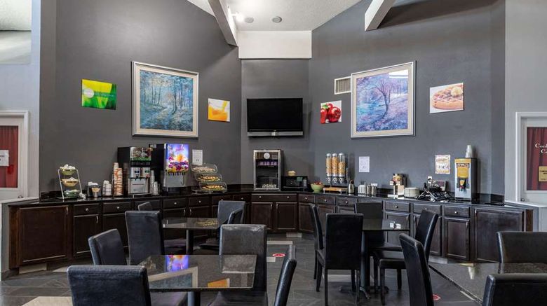 <b>Quality Inn South Restaurant</b>. Images powered by <a href="https://iceportal.shijigroup.com/" title="IcePortal" target="_blank">IcePortal</a>.