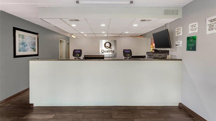 Quality Inn Easley Lobby