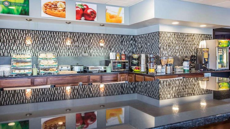 Quality Inn & Suites Aiken Restaurant