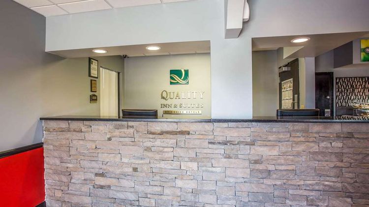 Quality Inn & Suites Aiken Lobby