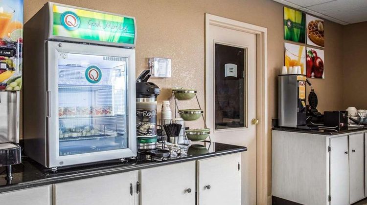 Quality Inn Mullins Restaurant