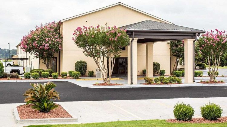 Quality Inn Mullins Exterior