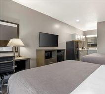 Quality Inn Room