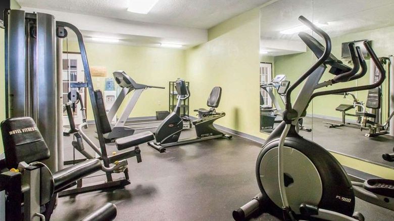 <b>Quality Inn & Suites Ridgeland Health</b>. Images powered by <a href="https://iceportal.shijigroup.com/" title="IcePortal" target="_blank">IcePortal</a>.