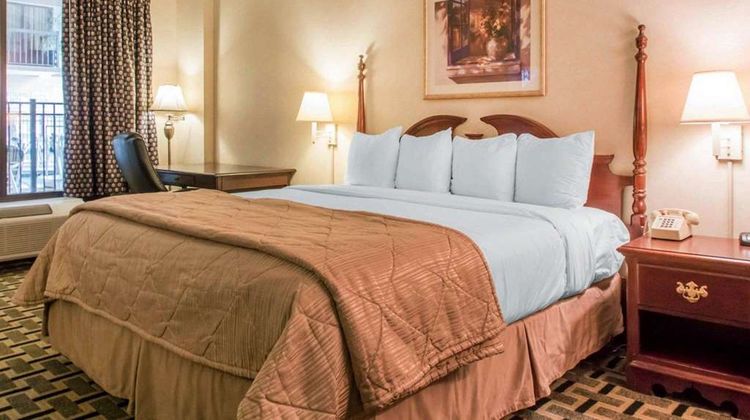 Quality Inn & Suites Ridgeland Room