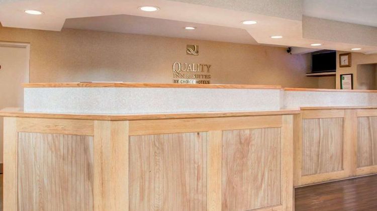 Quality Inn & Suites Ridgeland Lobby
