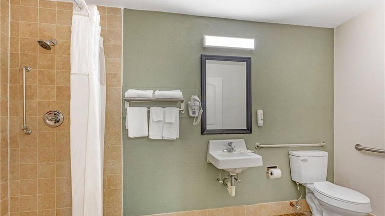 <b>Quality Inn & Suites Orangeburg Room</b>. Images powered by <a href="https://iceportal.shijigroup.com/" title="IcePortal" target="_blank">IcePortal</a>.
