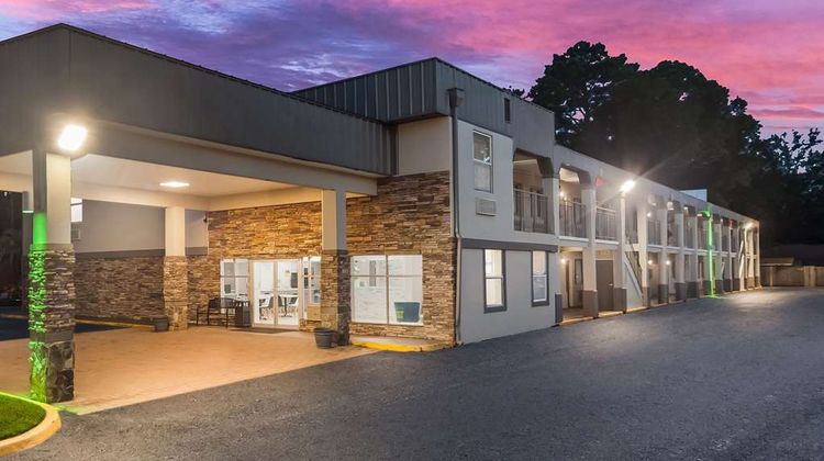 Quality Inn Charleston Exterior