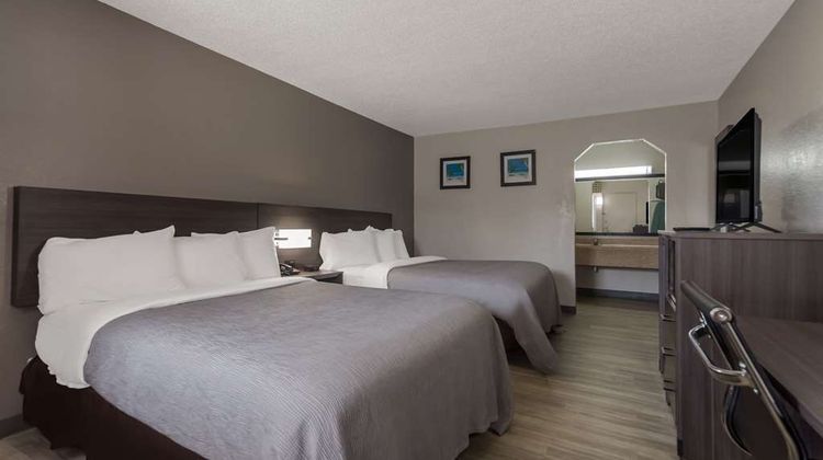 Quality Inn Charleston Room