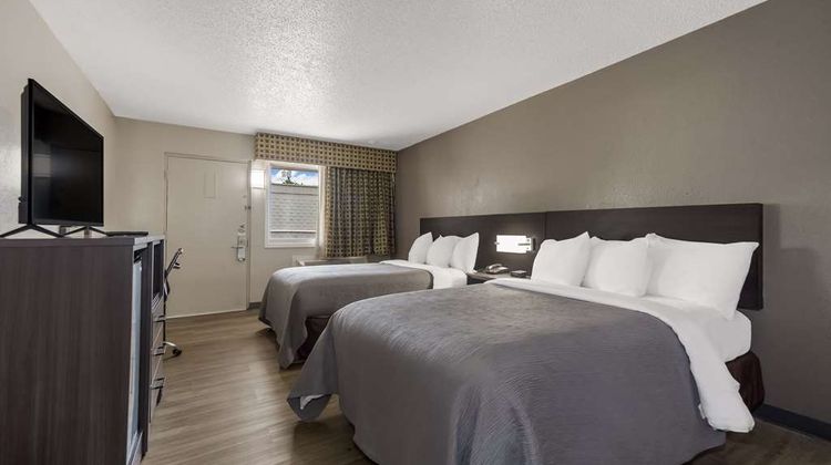 Quality Inn Charleston Room
