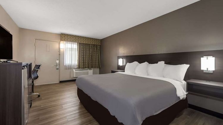 Quality Inn Charleston Room