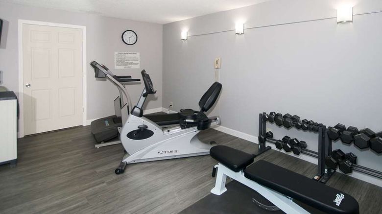 <b>Quality Inn Clinton Health</b>. Images powered by <a href="https://iceportal.shijigroup.com/" title="IcePortal" target="_blank">IcePortal</a>.