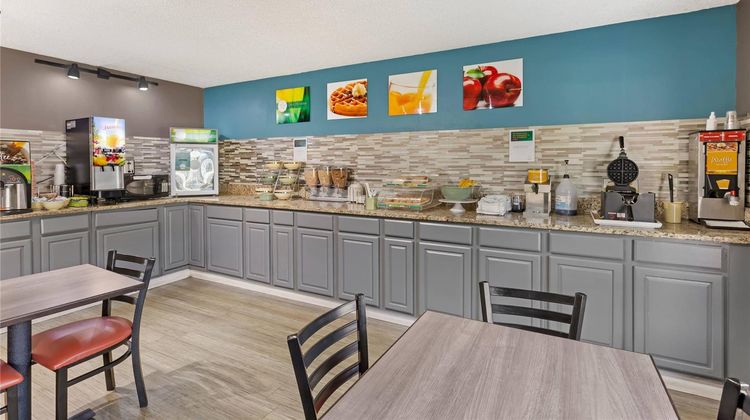 Quality Inn Clinton Restaurant