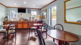 Rodeway Inn & Suites Fort Jackson Restaurant