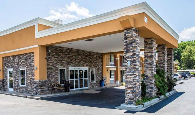 Quality Inn Greenwood Exterior