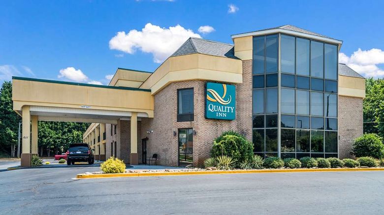 <b>Quality Inn Greer - Greenville Exterior</b>. Images powered by <a href="https://iceportal.shijigroup.com/" title="IcePortal" target="_blank">IcePortal</a>.