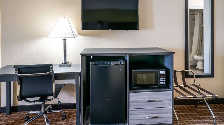 <b>Quality Inn Greer - Greenville Room</b>. Images powered by <a href="https://iceportal.shijigroup.com/" title="IcePortal" target="_blank">IcePortal</a>.