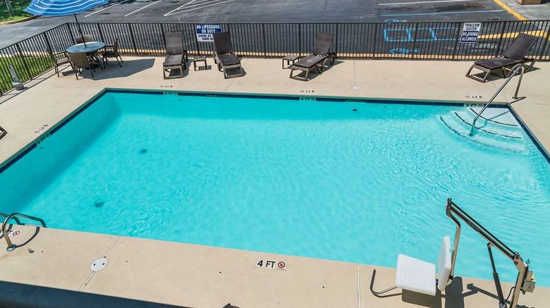 <b>Quality Inn Greer - Greenville Pool</b>. Images powered by <a href="https://iceportal.shijigroup.com/" title="IcePortal" target="_blank">IcePortal</a>.