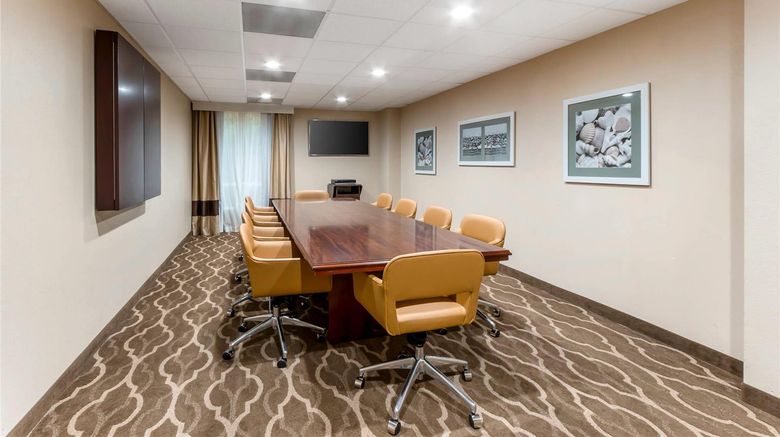 <b>Comfort Suites At The University Meeting</b>. Images powered by <a href="https://iceportal.shijigroup.com/" title="IcePortal" target="_blank">IcePortal</a>.