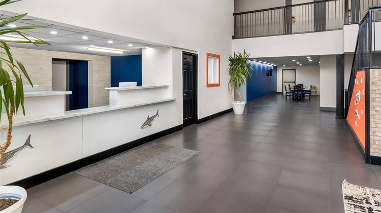 Quality Inn Surfside Beach Lobby