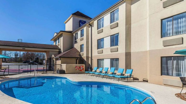 <b>Sleep Inn Exterior</b>. Images powered by <a href="https://iceportal.shijigroup.com/" title="IcePortal" target="_blank">IcePortal</a>.