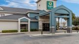 <b>Quality Inn Exterior</b>. Images powered by <a href="https://iceportal.shijigroup.com/" title="IcePortal" target="_blank">IcePortal</a>.