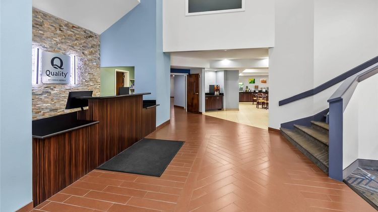 Quality Inn Lobby