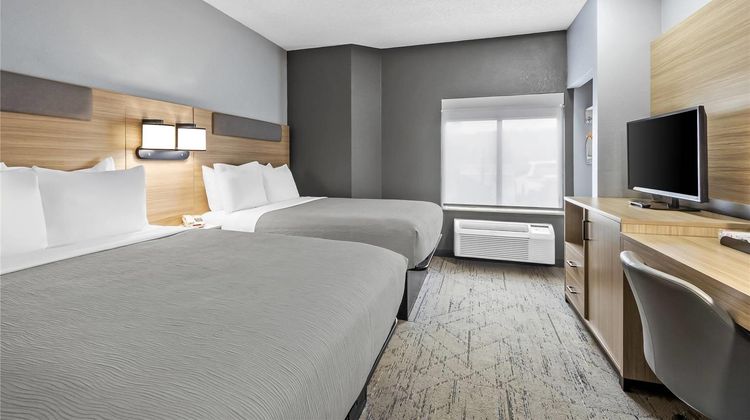 Quality Inn Room