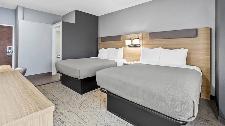 Quality Inn Room