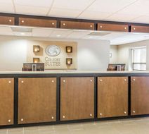 Comfort Suites at Isle of Palms Lobby