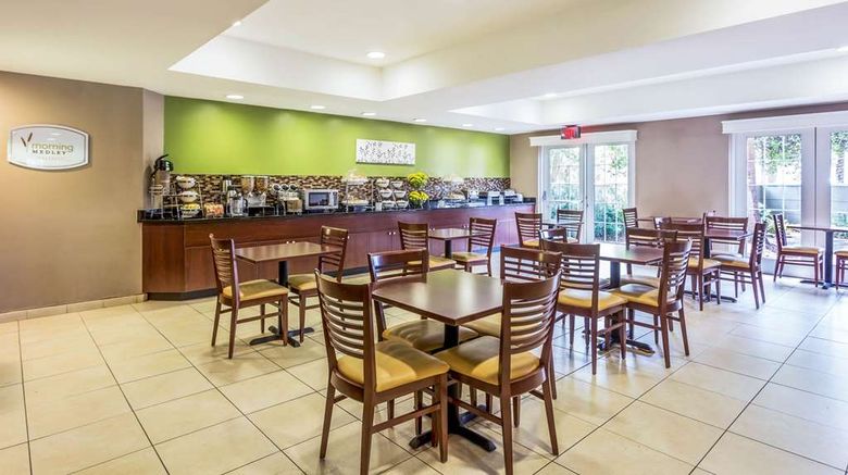 <b>Sleep Inn Restaurant</b>. Images powered by <a href="https://iceportal.shijigroup.com/" title="IcePortal" target="_blank">IcePortal</a>.