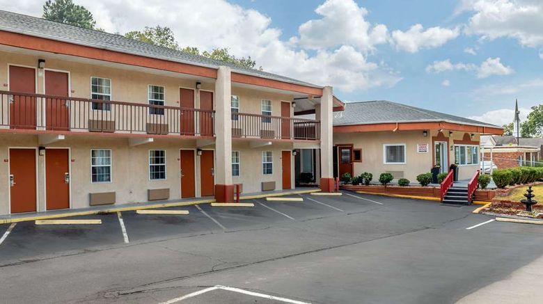 <b>Econo Lodge Columbia Fort Jackson Exterior</b>. Images powered by <a href="https://iceportal.shijigroup.com/" title="IcePortal" target="_blank">IcePortal</a>.