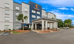 Comfort Suites