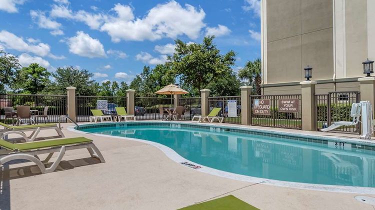 Comfort Suites Pool
