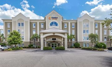 Comfort Suites