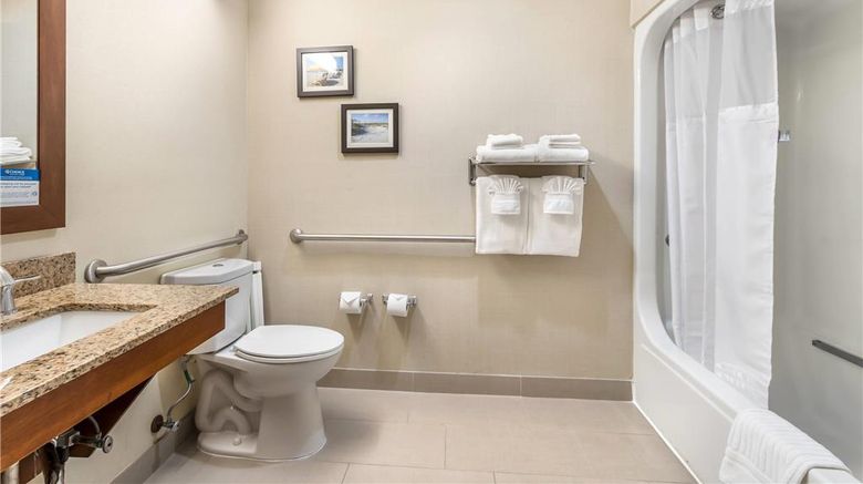 <b>Comfort Suites Room</b>. Images powered by <a href="https://iceportal.shijigroup.com/" title="IcePortal" target="_blank">IcePortal</a>.