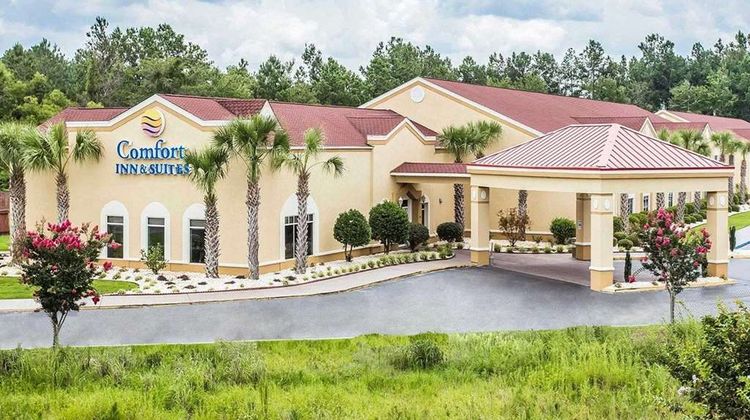 Comfort Inn & Suites Exterior