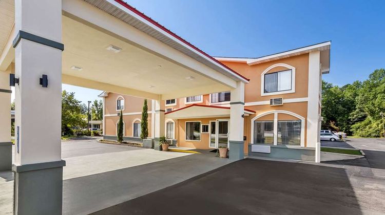 Econo Lodge Exterior