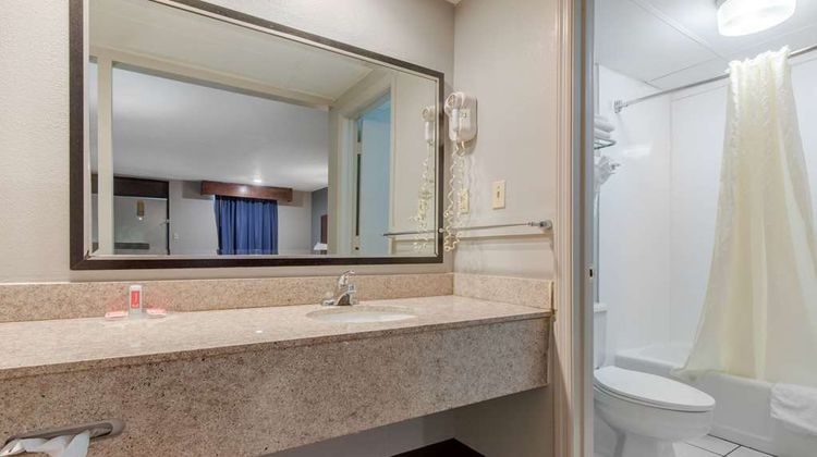 Econo Lodge Aiken Central Room