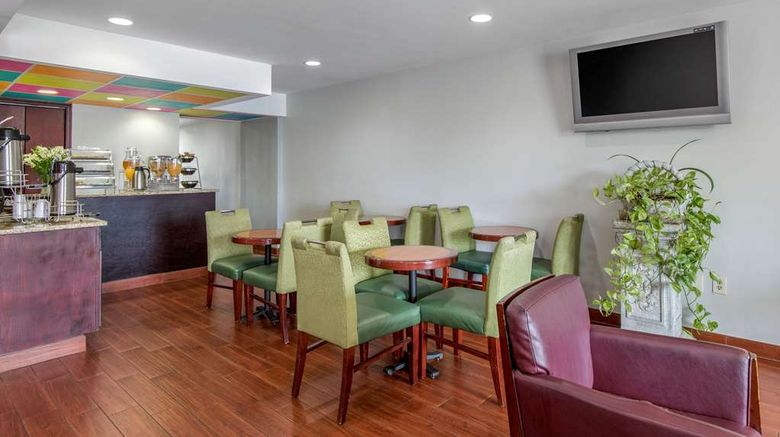 <b>Econo Lodge Aiken Central Restaurant</b>. Images powered by <a href="https://iceportal.shijigroup.com/" title="IcePortal" target="_blank">IcePortal</a>.